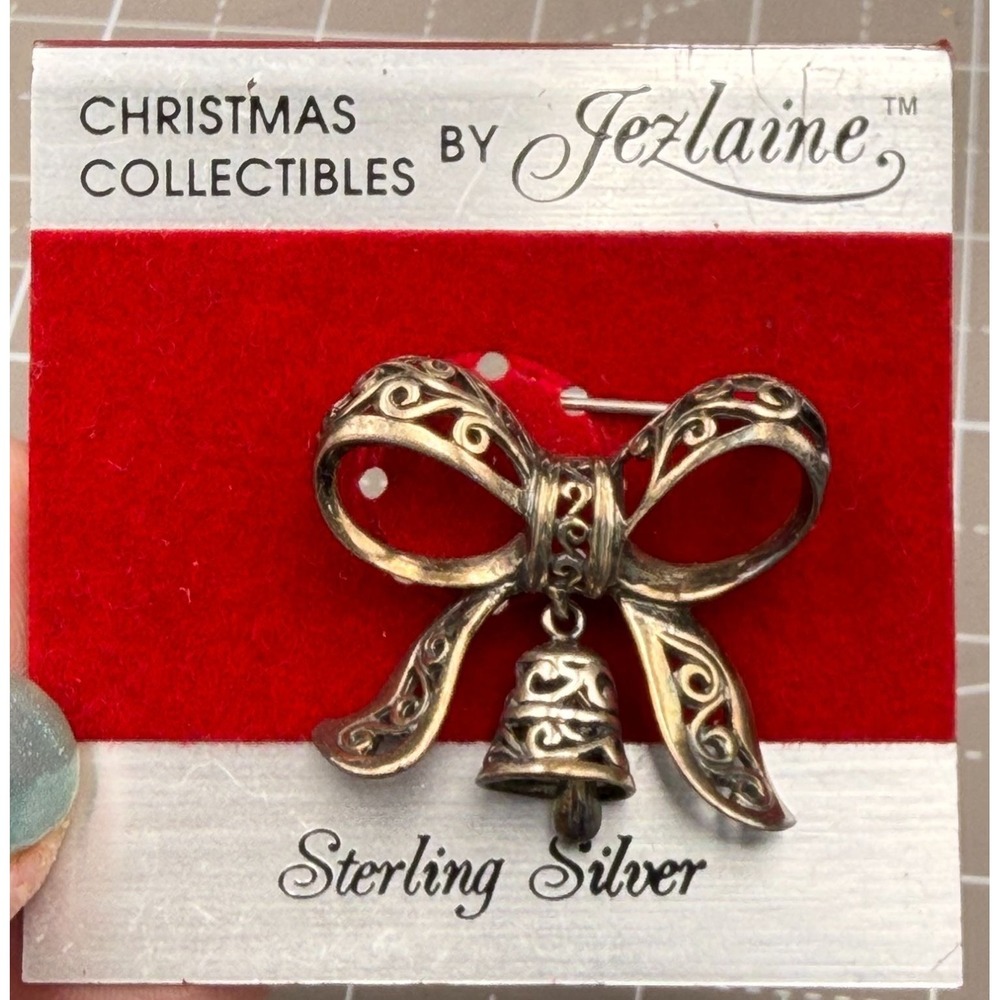 Vintage Sterling Silver Christmas Bow with Bell Jezlaine 1.25" Original card